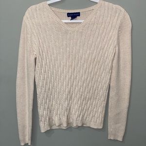 Cable Knit V-neck Sweater